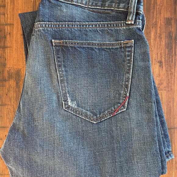 Banana Republic Straight Fit - Picture 2 of 3